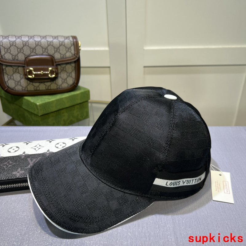 Louis Vuitton Luxury Cap