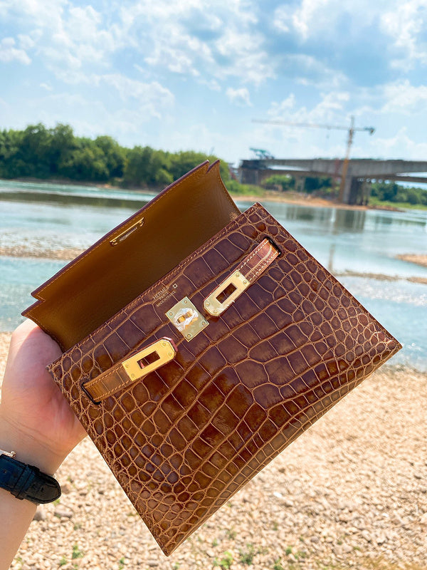 PHA - HMS Bags - 1572