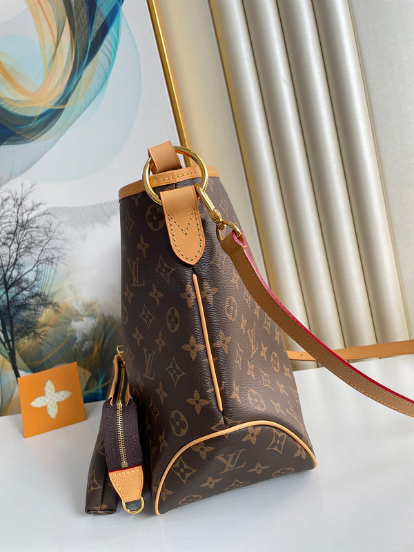 I W Fashion Lu-Vi bags - 17030