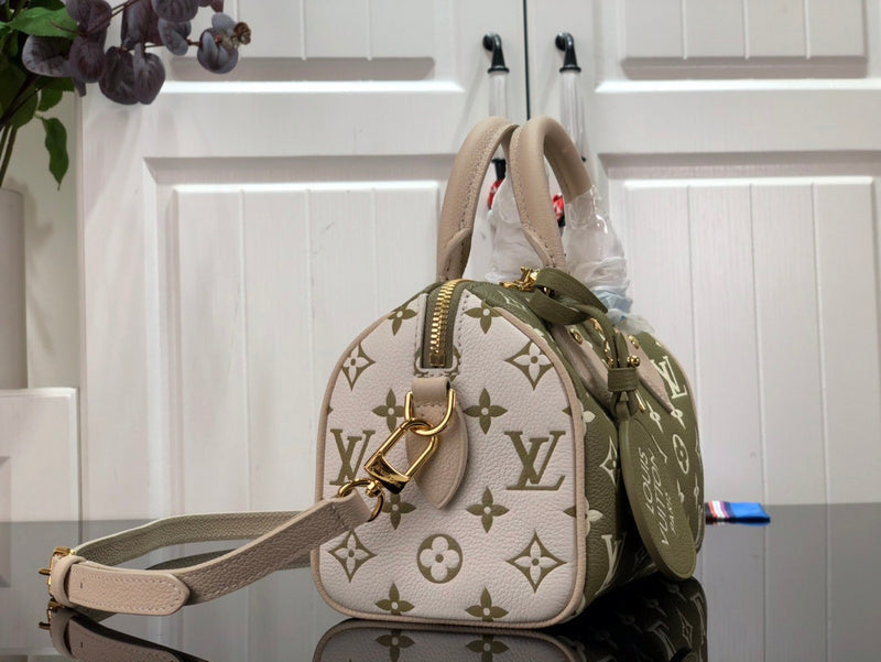 I W Fashion Lu-Vi Bags - 16909