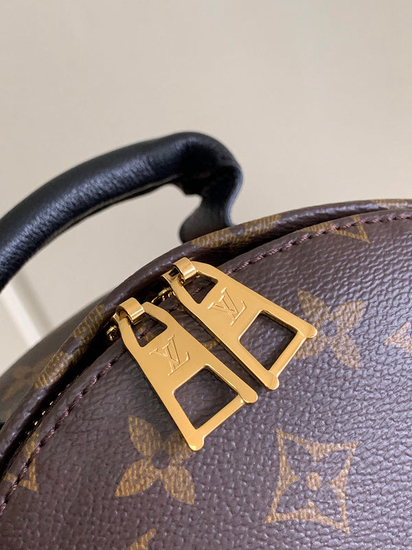 LOV2 Bags - Luxurious Bags  2824