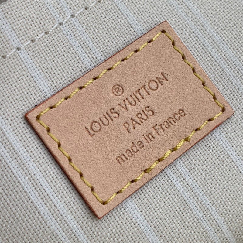 I W Fashion Lu-Vi bags - 17591