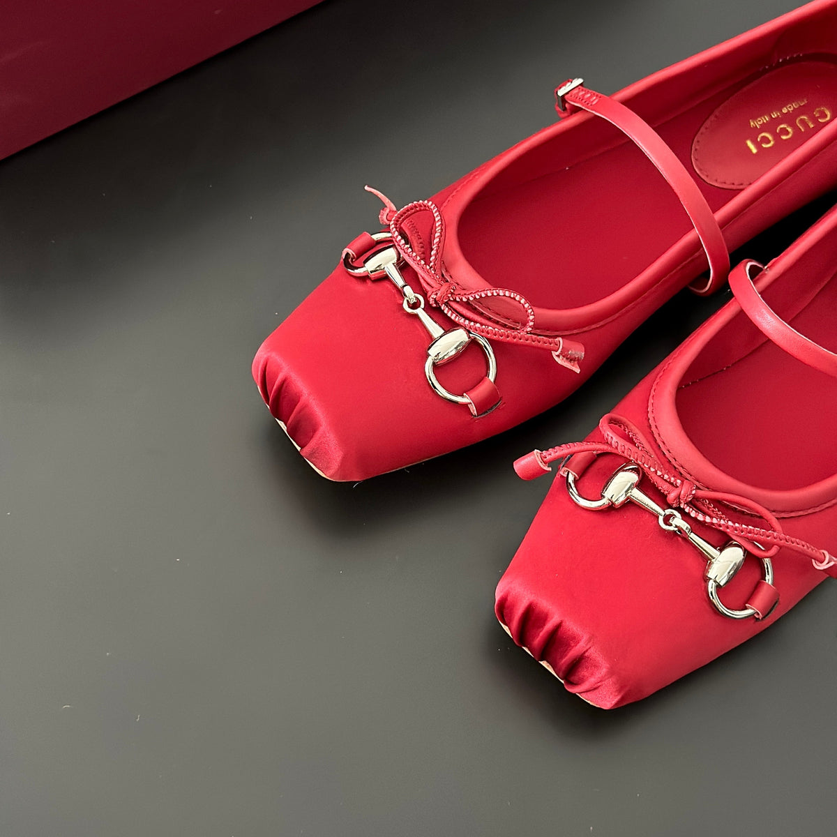 GG BALLET FLATS