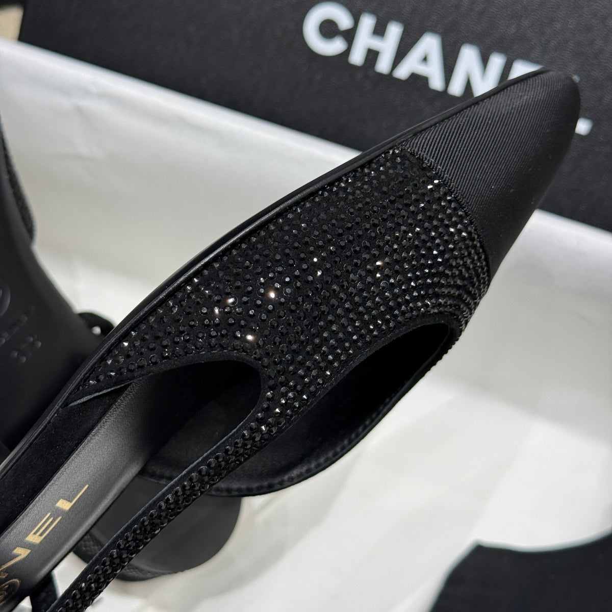 CC SLINGBACK PUMPS
