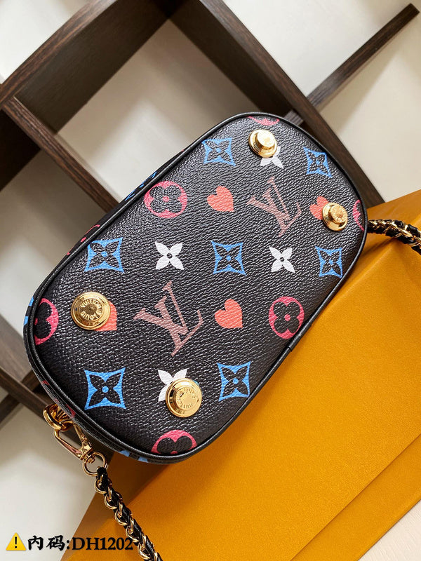LOV2 Bags - Luxurious Bags  2676