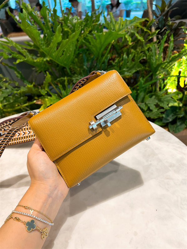 PHA - HMS Bags - 790