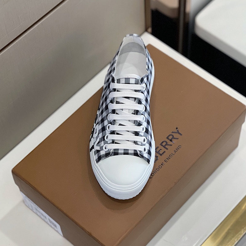 Burberry Luxury Shoes