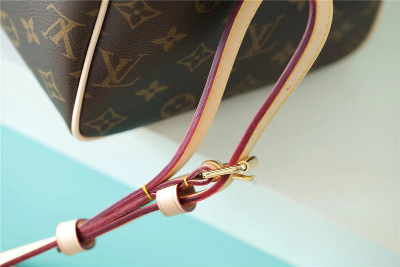 I W Fashion Lu-Vi bags - 9435