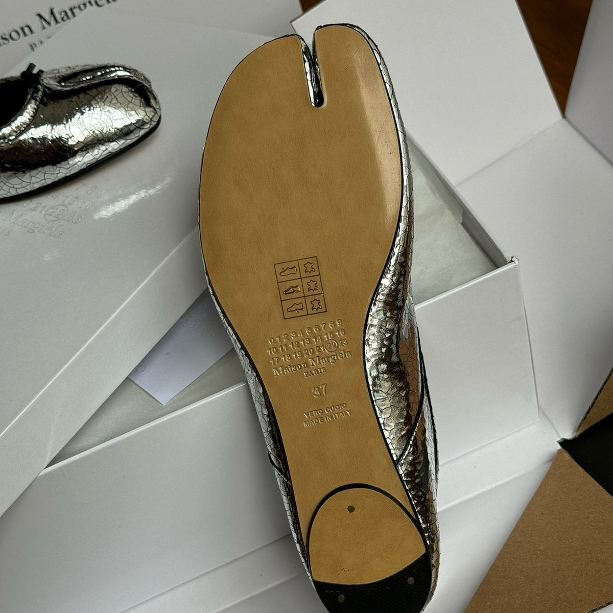 MAISON M TABI BALLET FLATS