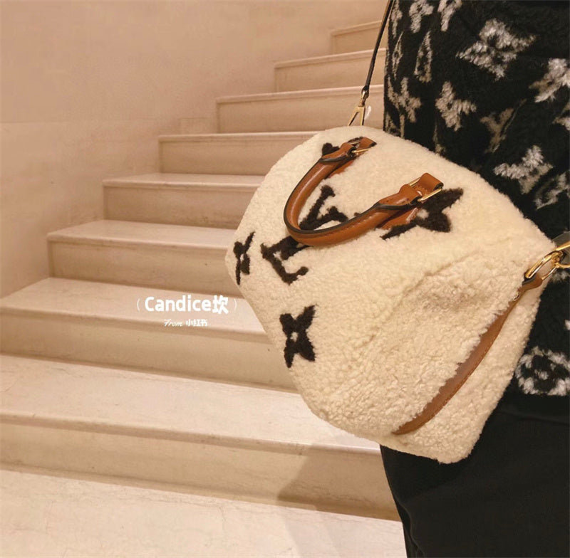 PHA - LOV Bags - 363