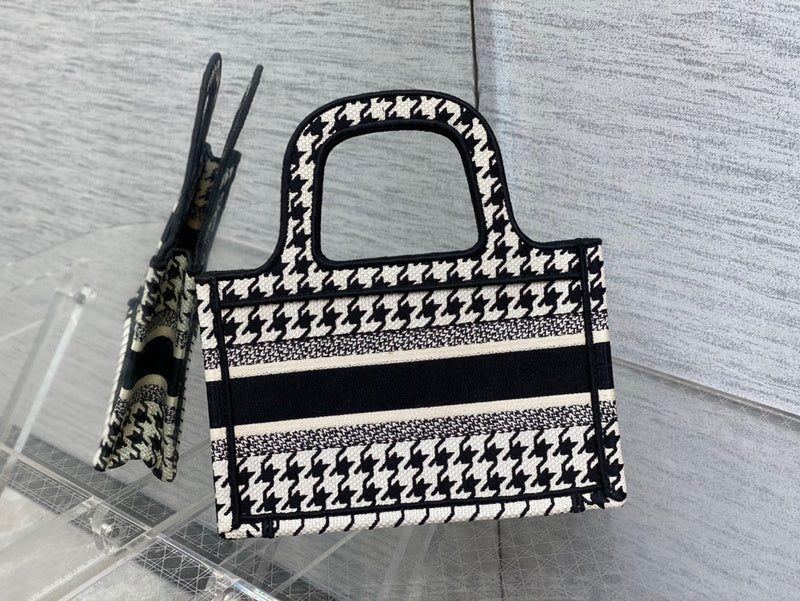 ENT - DOR Bags - 920