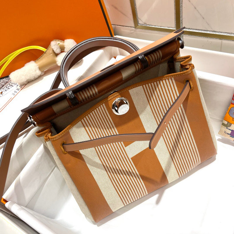 PHA - HMS Bags - 1701