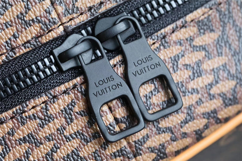 I W Fashion Lu-Vi bags - 9780