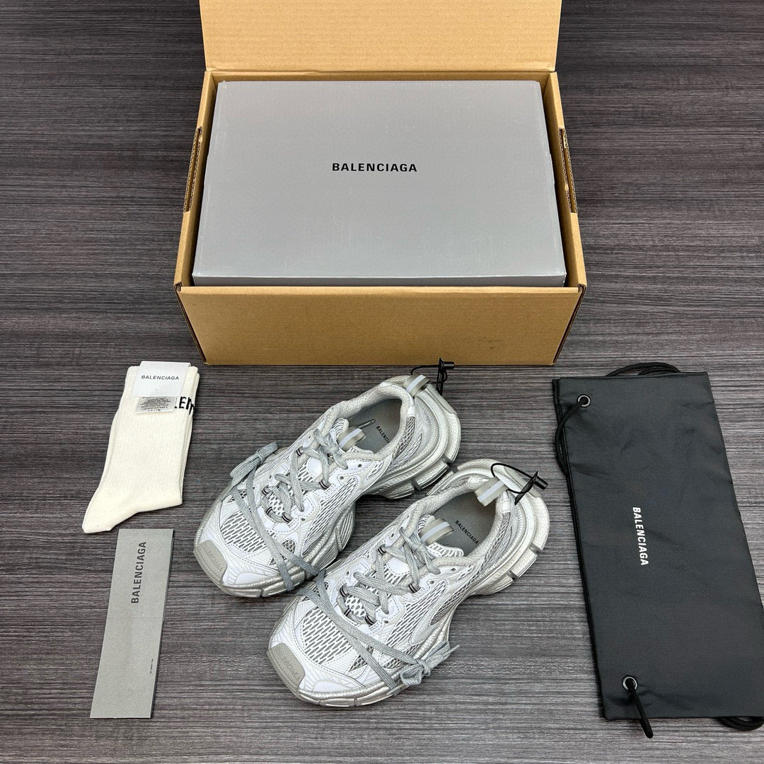BAL 3XL TRAINERS