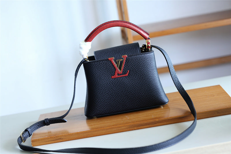 I W Fashion Lu-Vi bags - 8347