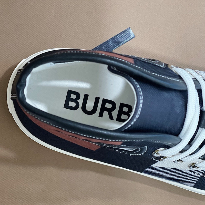 Burberry Luxury Shoes