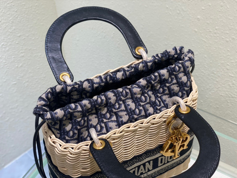 ENT - DOR Bags - 570