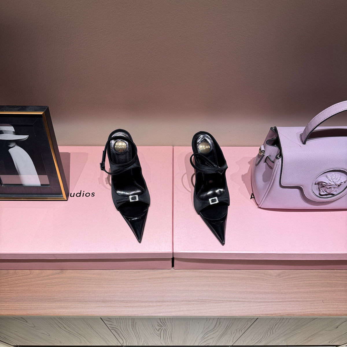 SL HEELS