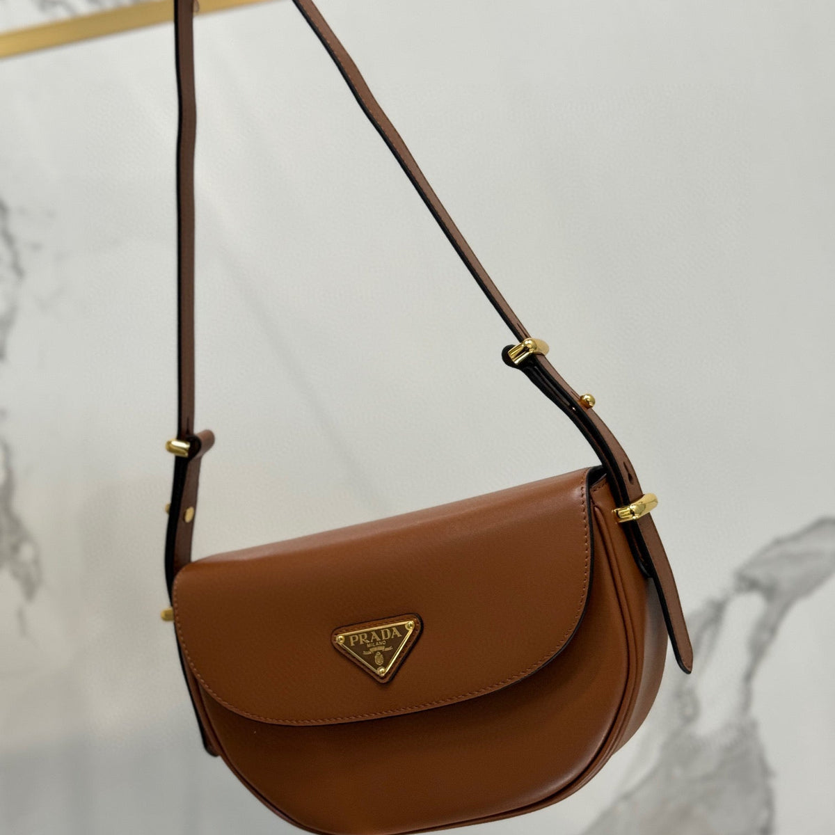 PD ARQUE SHOULDER BAG