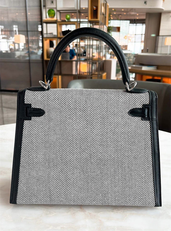 PHA - HMS Bags - 573