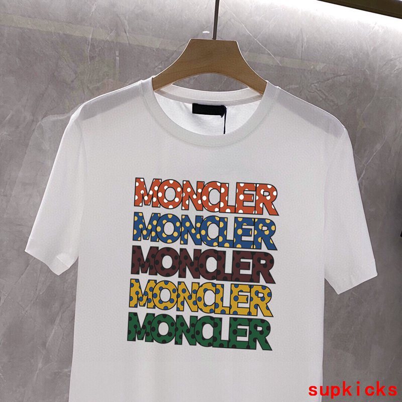 Moncler Luxury Cloth