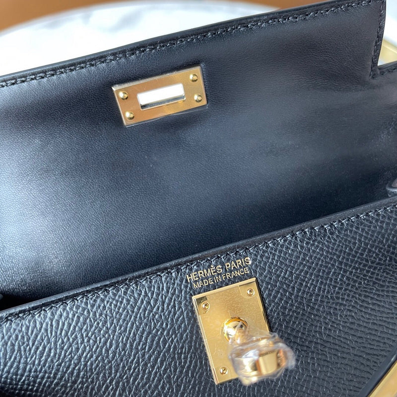 PHA - HMS Bags - 1772