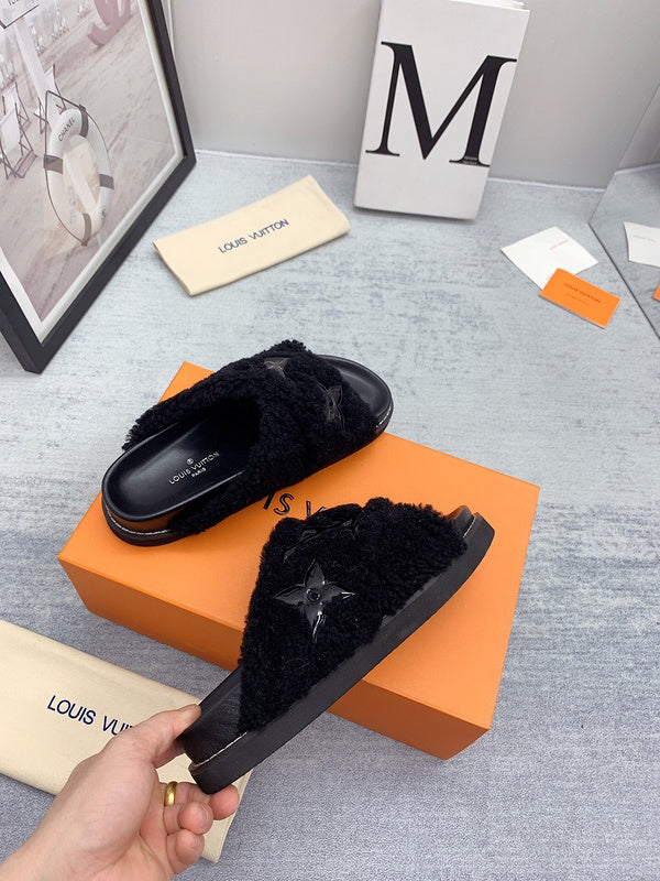 Louis Vuittion Luxury Shoes