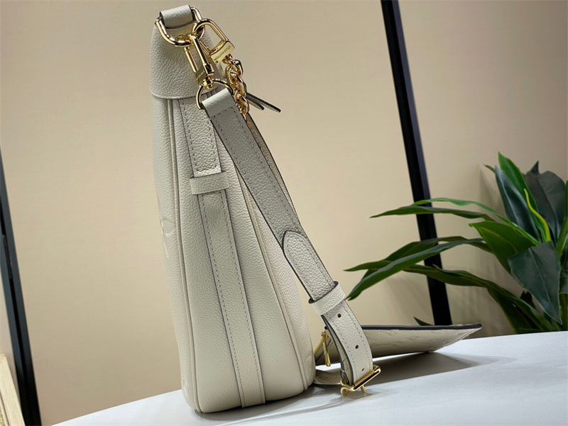 PHA - LOV Bags - 411