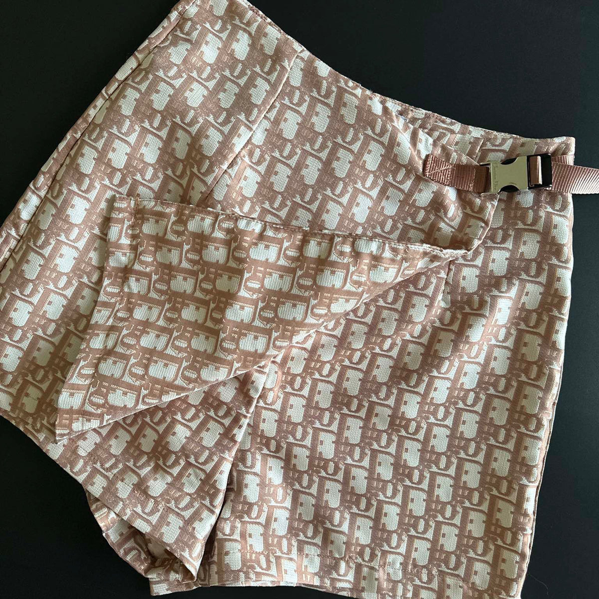CD SHORTS