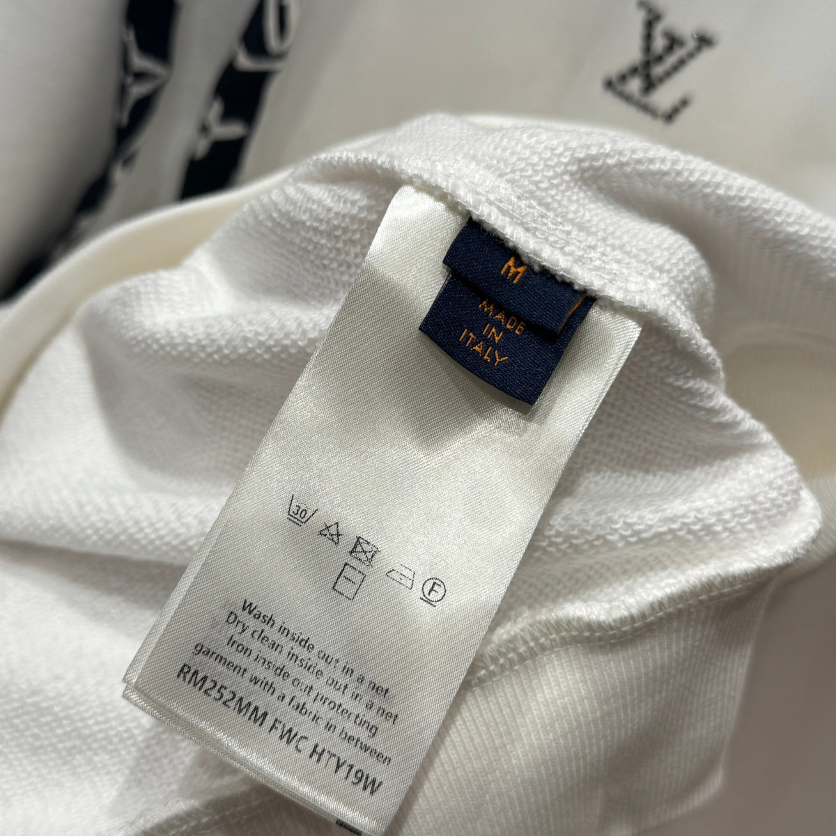 LOU HOODIE