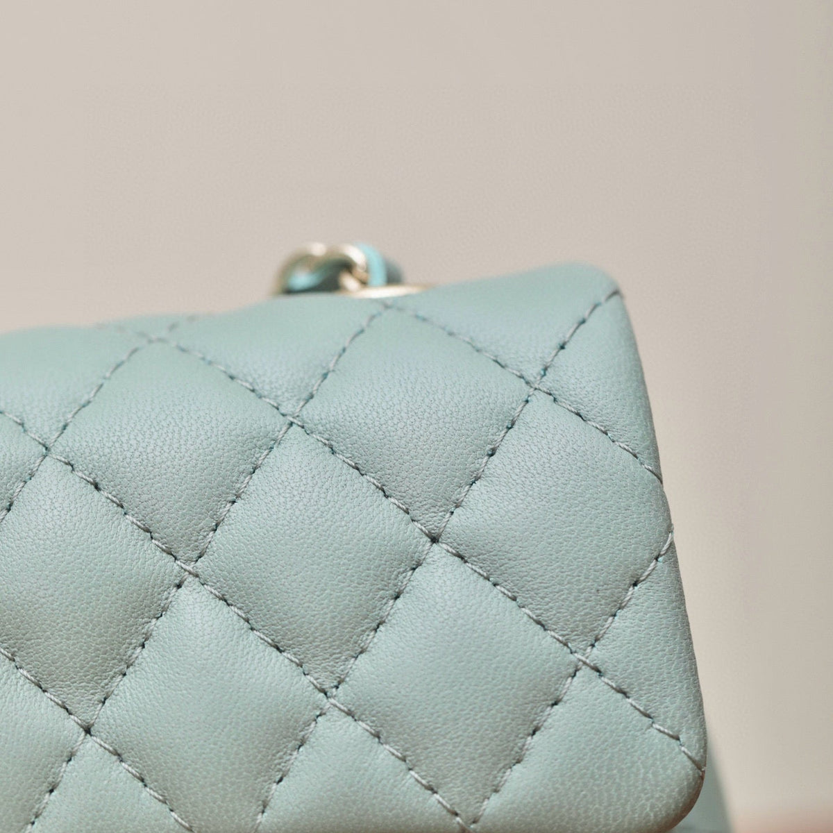 CC 25A MINI CLASSIC FLAP BAG