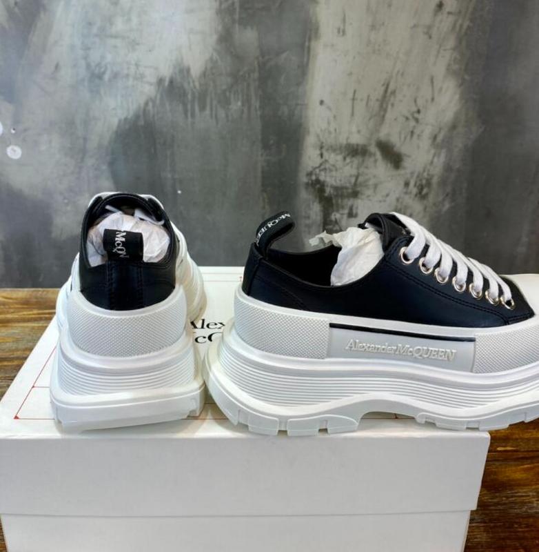 Mila's Edit - AQ Men SHoes - 399