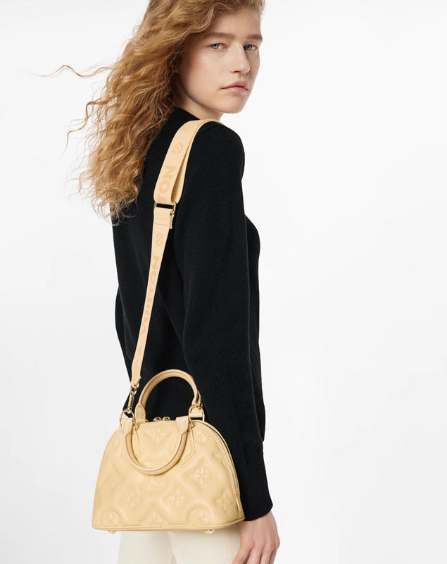I W Fashion Lu-Vi Bags - 16706