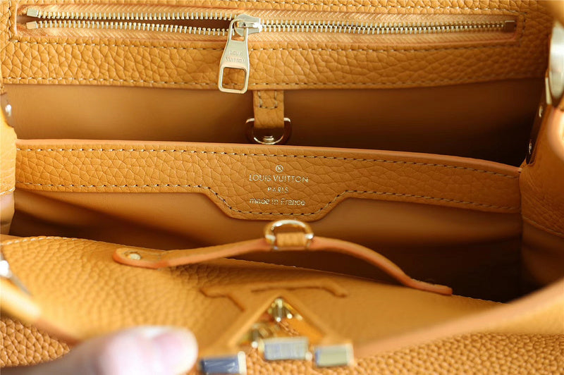 I W Fashion Lu-Vi bags - 8380
