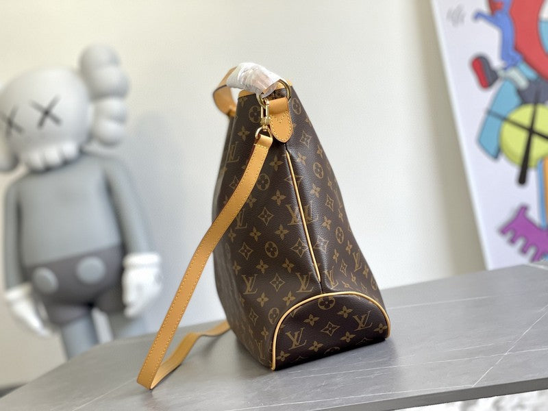 I W Fashion Lu-Vi bags - 17221