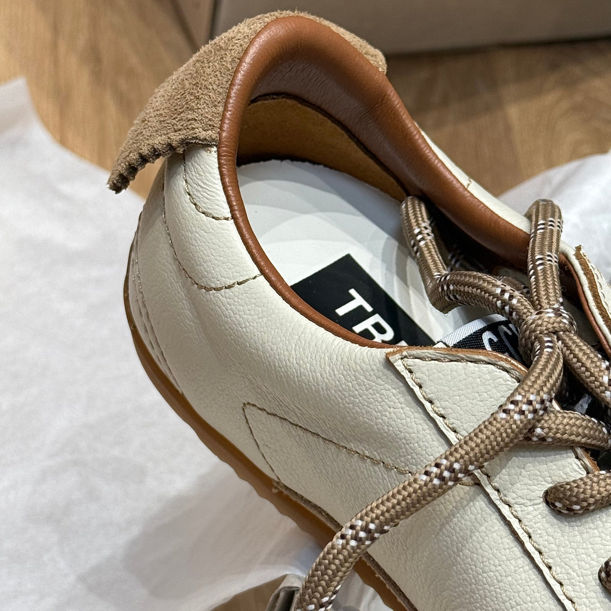 GOLDEN G TRAINERS
