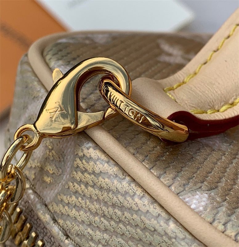 PHA - LOV Bags - 580