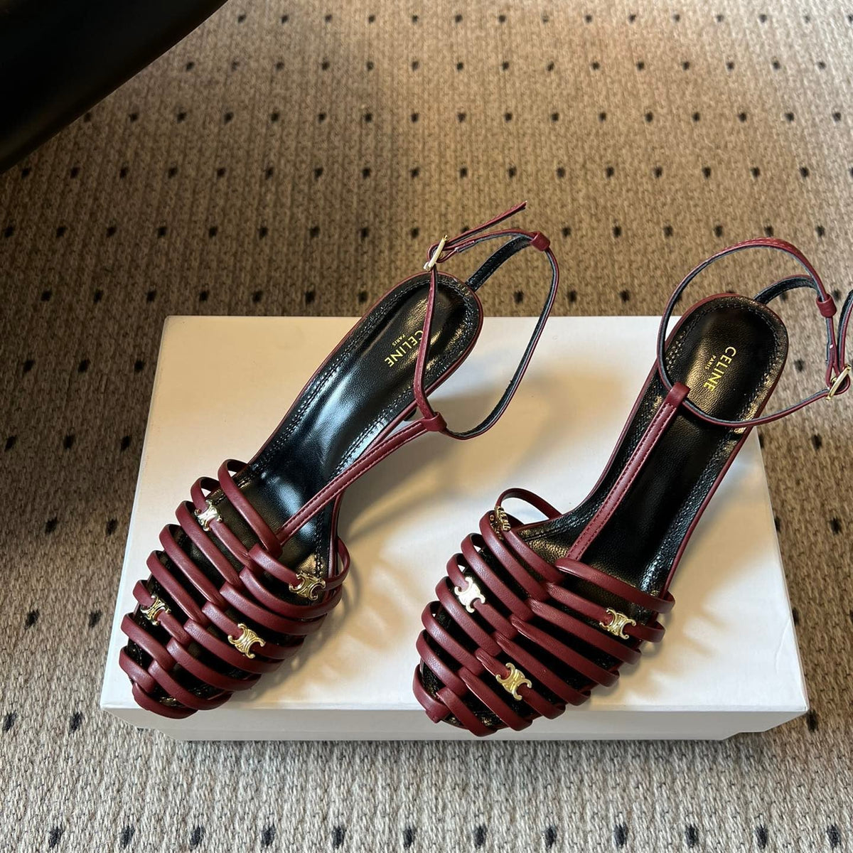 CEL HEELS