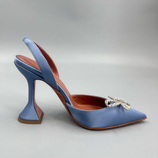 AMINA M HEELS
