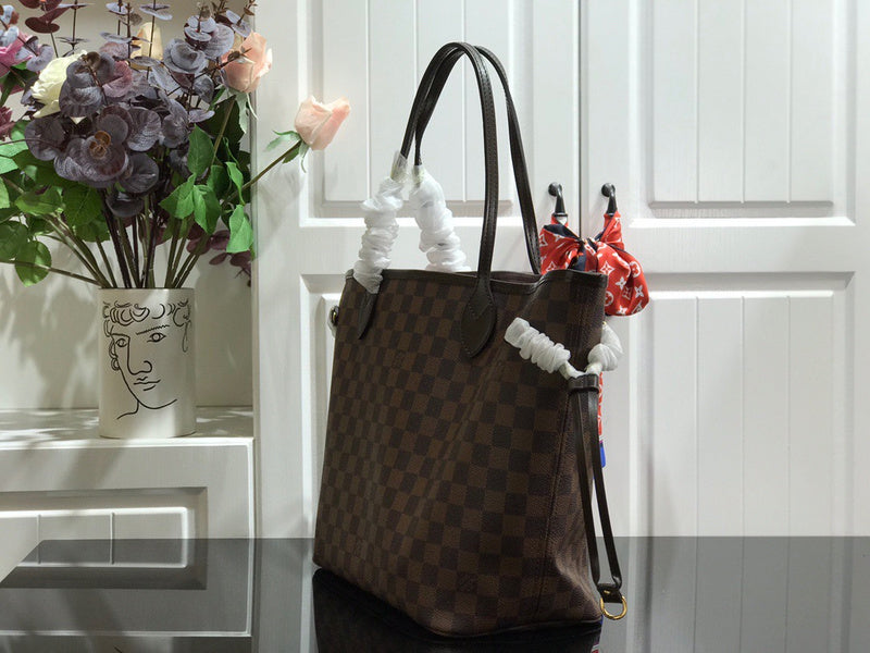 I W Fashion Lu-Vi bags - 8067
