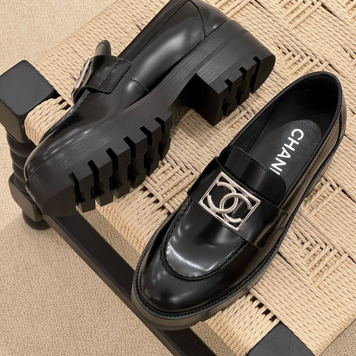 CC LOAFERS