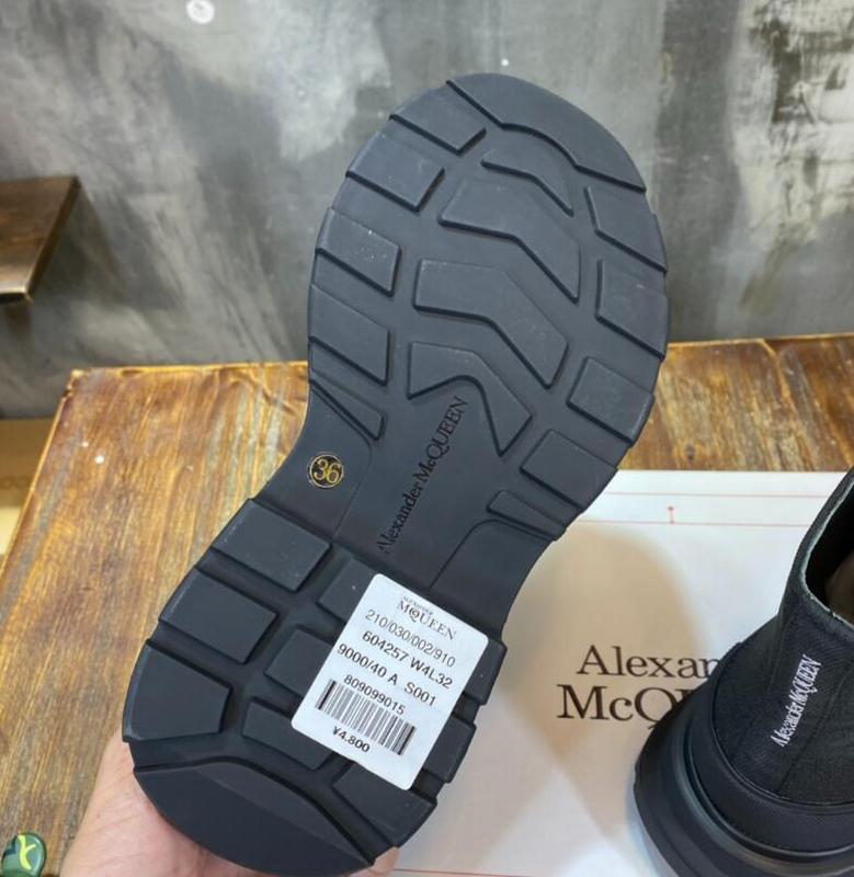 Mila's Edit - AQ Men SHoes - 410