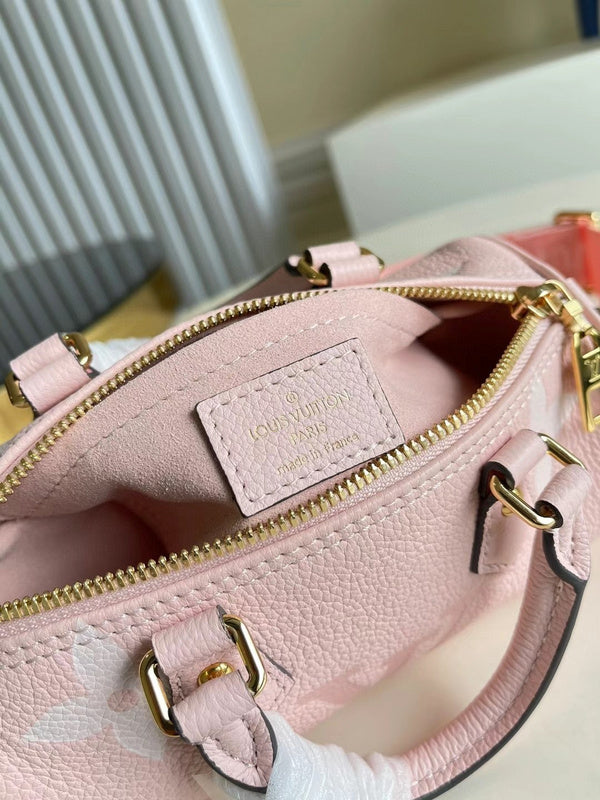LOV2 Bags - Luxurious Bags  948