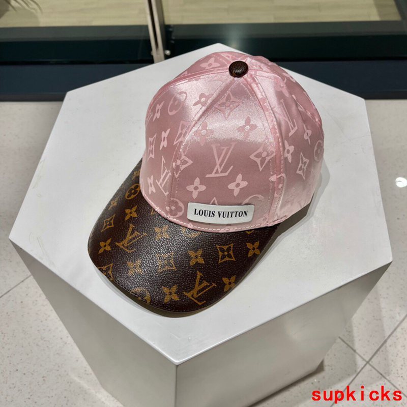Louis Vuitton Luxury Cap