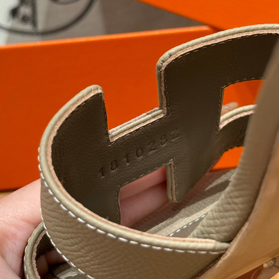 HERM OASIS SANDALS