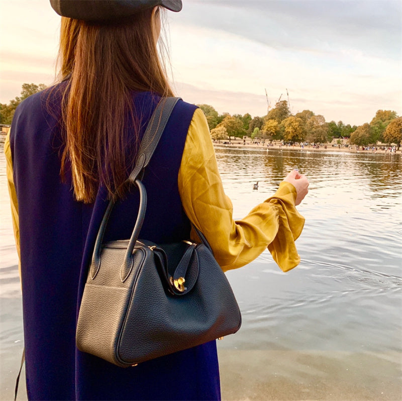 PHA - HMS Bags - 890