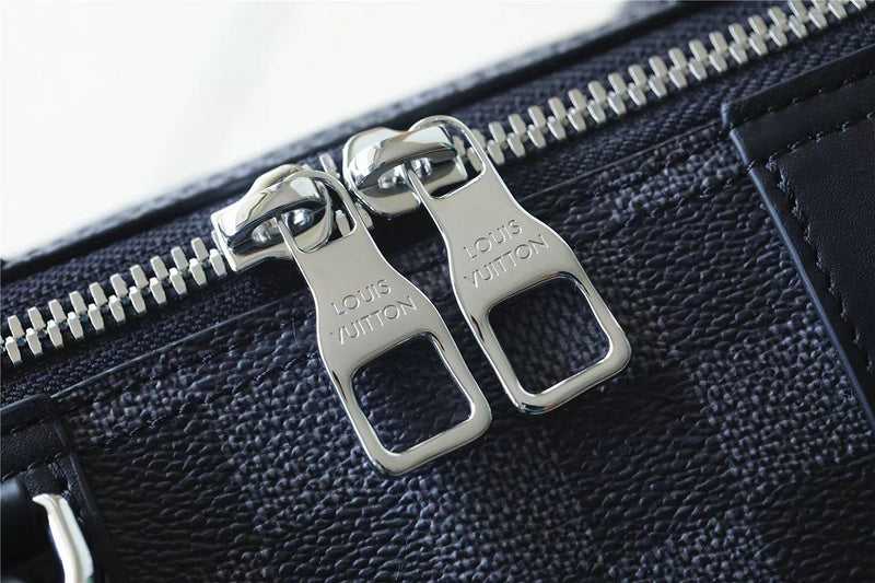 I W Fashion Lu-Vi bags - 11220