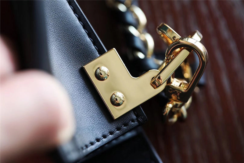 I W Fashion Lu-Vi bags - 8118
