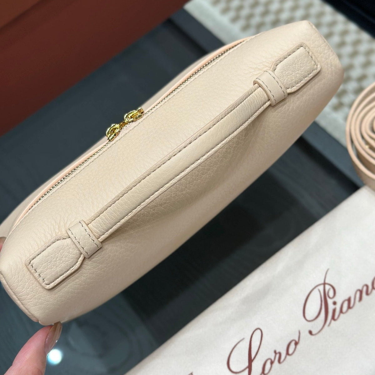 LORO P EXTRA POCKET L19 BAG