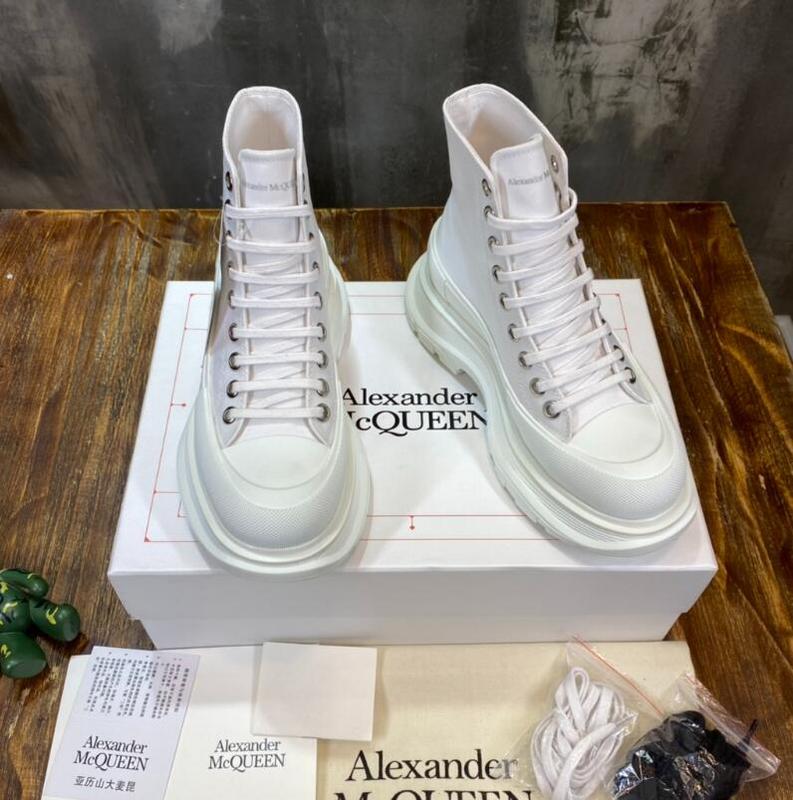 Mila's Edit - AQ Men SHoes - 395